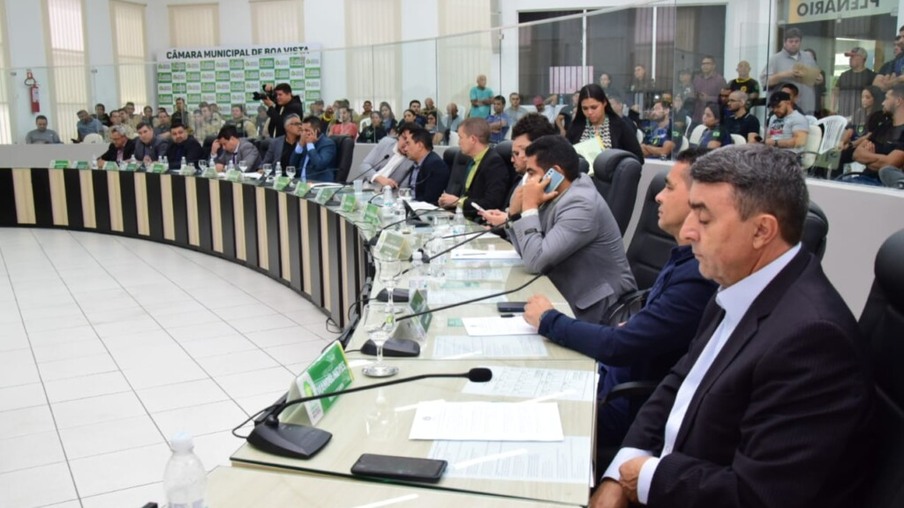 O plenário da Câmara Municipal de Boa Vista nesta quinta-feira (Foto: Nilzete Franco/FolhaBV)