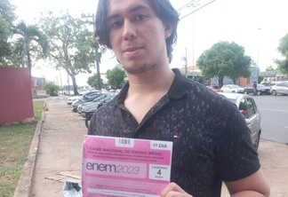 yuri Campelo pretende usar a nota do Enem para o curso de medicina (Foto: Dina Vieira/FolhaBV) 