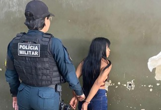 A mulher foi levada à Central de Flagrantes (Foto: Divulgação) 