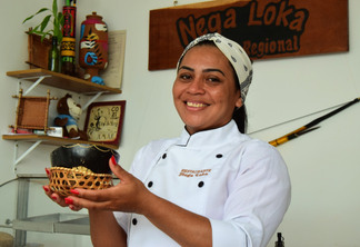 A cozinheira compartilhou sua trajetória com a FolhaBV (Foto: Nilzete Franco/FolhaBV)