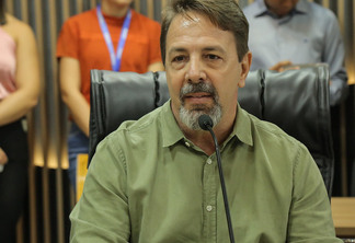 Cláudio Delicato foi ouvido pelo Poder Legislativo nesta segunda (20). (Foto: Eduardo Andrade/ALE-RR)