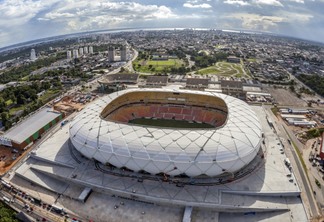 Vista aérea da Arena da Amazônia, em Manaus; estádio recebeu quatro jogos da Copa de 2014 (Foto: Jose Zamith de Oliveira Filho )