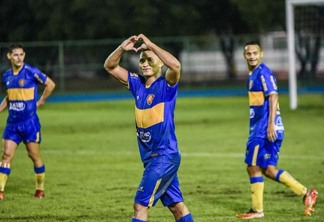 O Leão Dourado confirma favoritismo e devora Cartola na Vila. Crédito: Hélio Garcias/BV Esportes