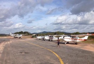 As aeronaves estão sem combustível para realizar a remoção de profissionais de saude, da área indígena à Boa Vista (Foto: Reprodução)