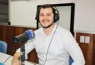 Alberto ressaltou que toda a programação da Rádio Folha também pode ser assistida pelas redes sociais (Foto: Arquivo Folhabv)