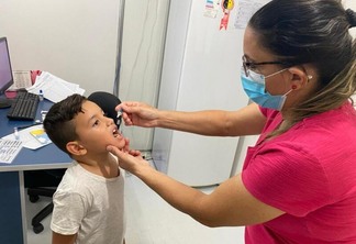 Crianças de 1 até 4 anos 11 meses e 29 dias de idade devem tomar a vacina (Foto: Nilzete Franco/FolhaBV)