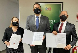 O contrato com a empresa executora da obra foi assinado na quinta-feira, 21.01, na sede do Conselho Federal da OAB (Foto: Divulgação)