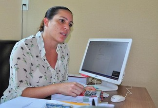Uma das aprovadas no concurso em Roraima, a advogada Kennya Távora