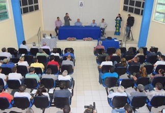 Dados de pesquisa da Abes foram divulgados ontem, 17, durante evento na Caerr (Foto: Divulgação/Caerr)