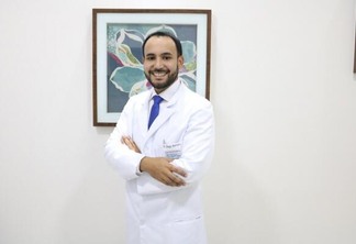 O dermatologista Diogo Monteiro fala sobre o tratamento da doença (Foto: Geziel Ribeiro/Folha BV)
