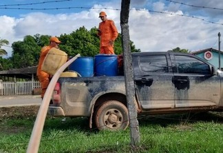 Equipe da Defesa Civil realizam monitoramento para minimizar os efeitos do período chuvoso no município (Foto: Divulgação)