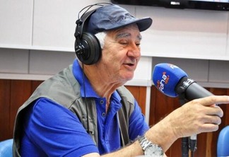Programa é transmitido aos domingos pela Rádio Folha 100.3 FM e apresentado pelo economista Getúlio Cruz (Foto: Diane Sampaio/FolhaBV)