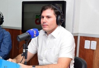O médico infectologista Alexandre Salomão é o entrevistado de hoje (Foto: Nilzete Franco/FolhaBV)