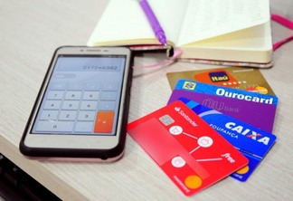 Mais de 57% das famílias roraimenses possuem dívidas com o cartão de crédito (Foto: Arquivo FolhaBV)