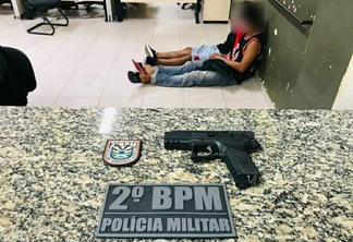 Os criminosos foram conduzidos ao distrito policial, onde o delegado plantonista analisou o caso e tomará as medidas cabíveis (Foto: Aldênio Soares)