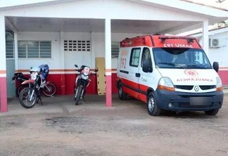 Os condutores de ambulância estão há 45 dias sem receber (Foto: Nilzete Franco/Folha BV)
