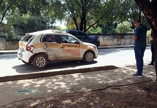 O acidente aconteceu na Avenida Carlos Pereira de Melo, no bairro Jardim Floresta, na manhã desta segunda-feira, 11 (Foto: Divulgação)