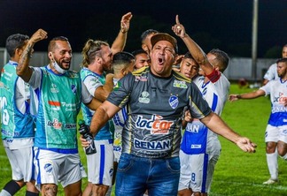 São Raimundo-RR do técnico Chiquinho Viana está na Copa Verde. (Foto: Hélio Garcias)