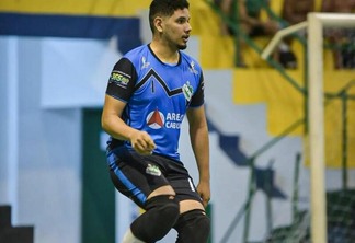 Goleiro Marcelo, categórico com os pés, é o destaque alviverde (Foto: BV Esportes)