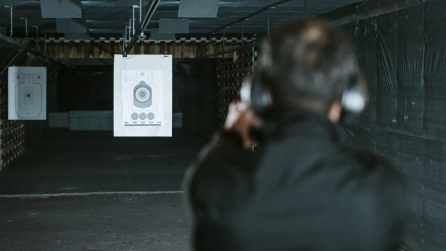 Lei de Roraima que facilita armamento a atiradores esportivos é questionada (Foto: LightFieldStudios/GettyImages)