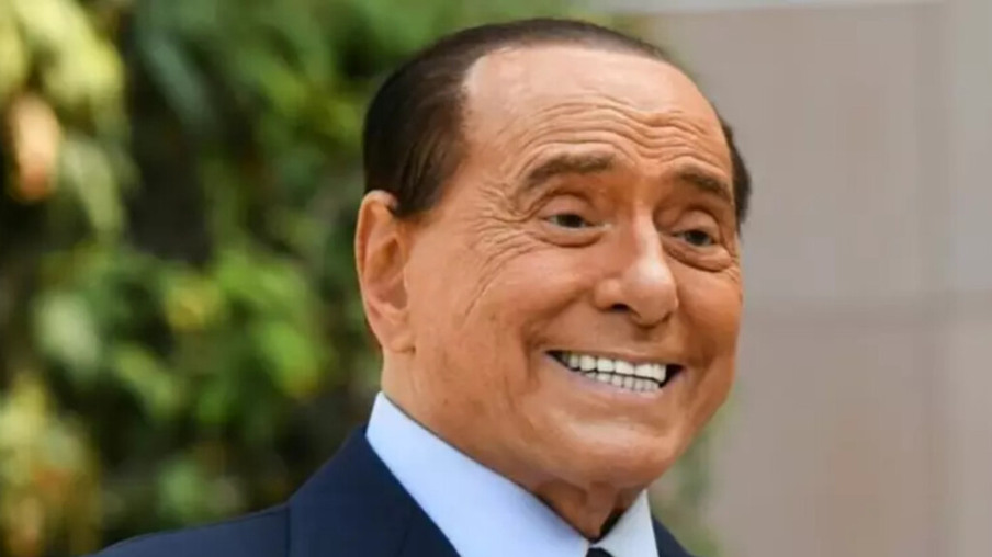 Silvio Berlusconi, uma figura exótica