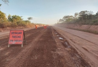 Obras de recuperação da rodovia federal BR-174, no Norte de Roraima (Foto: DNIT)