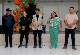 Presidente do Calha Norte e autoridades de Mucajaí em solenidade no município (Foto: Wenderson Cabral/FolhaBV)