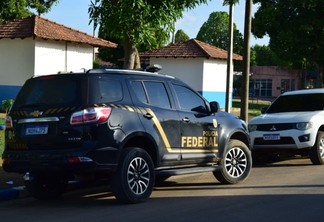 Viatura da Polícia Federal em Alto Alegre (Foto: Nilzete Franco/FolhaBV)