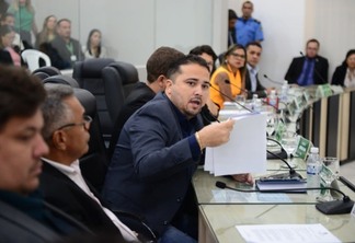 O vereador Julyerre Pablo durante sessão na Câmara Municipal de Boa Vista (Foto: Reynesson Damasceno/CMBV)