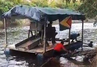 Fronteira com Essequibo: Indígenas brasileiros admitem destruição de balsas guianenses