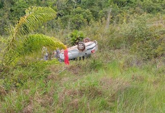 Veículo envolvido no acidente (Foto: Divulgação) 