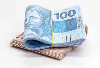 Salário mínimo para 2025 será de R$ 1.502, segundo LDO