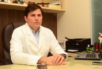 O médico infectologista Alexandre Salomão explicou alguns protocolos em relação à protocolos de recuperação da Covid-19 (Foto: Nilzete Franco/Folha BV)