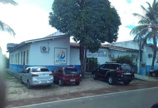 A Polícia Federal (PF) esteve na manhã desta terça-feira, 16, na Secretaria Municipal de Educação de Bonfim (Foto: Divulgação)