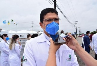 O presidente do Simed/RR, Antônio Delmiro, reforçou que a saída dos médicos se deu por conta da não flexibilização da carga horária (Foto: Nilzete Franco/FolhaBV)