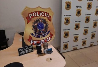 O soldador e os materiais foram apresentados na sede da Polícia Federal - Foto: Divulgação/PMRR/CIPA