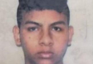 Alex Carlos Thomas Esteves, de 19 anos, estava dentro de casa quando foi alvejado - Foto: Divulgação