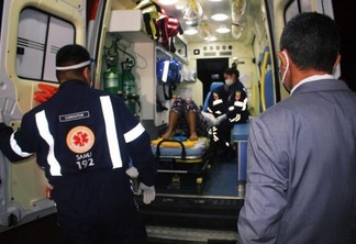 Médica chegou ao HGR na noite da quinta-feira (16), cerca de 24 horas depois das agressões (Foto: Aldenio Soares)