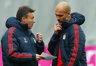 Domènec Torrent e Pep Guardiola no Bayern de Munique: ambos trabalharam juntos entre 2007 e 2018 — Foto: Alex Grimm/Getty Images