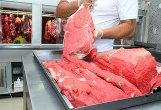 Roraimenses temem a alta no preço da carne (Foto: Nilzete Franco/FolhaBV)