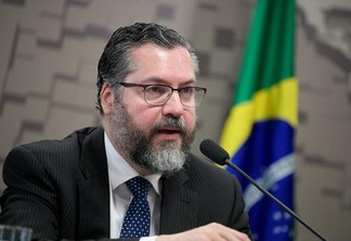 Ministro do Itamaraty, Ernesto Araújo, esteve em Roraima na última sexta (Foto: Agência Senado)