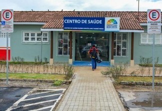 Neste sábado, 3, a unidade de saúde Olenka Macellaro no Caimbé está funcionando (Foto: Nilzete Franco/FolhaBV)