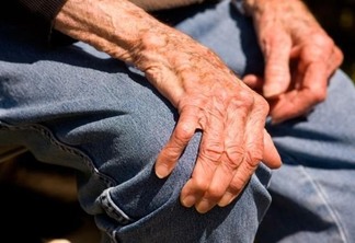 A osteoporose é mais comum na faixa etária acima dos 50 anos (Foto: Divulgação)