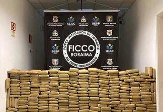 Mais de 400 kg de droga entre cocaína e skunk que teriam saído da Venezuela, foram apreendidos no final da tarde de ontem (Foto: Divulgação)