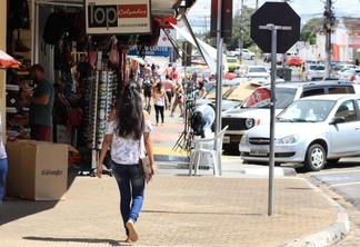 Comércio movimentado na zona Oeste e no Centro de Boa Vista  (Fotos: Diane Sampaio/FolhaBV)