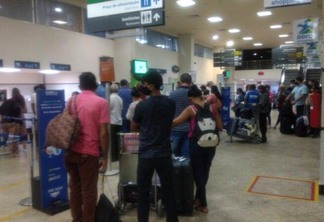 Os passageiros com destino à Manaus tiveram o voo cancelado (Foto: Divulgação)