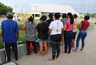 Nessa terça-feira, 29, familiares se reuniram para manifestar sobre o assunto (Foto: Nilzete Franco/FolhaBV)