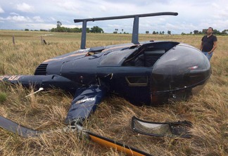 o piloto e o ex-deputado sofreram apenas escoriações (Foto: Arquivo pessoal)
