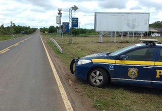 Em Roraima, as fiscalizações ocorreram em pontos de risco, com maior probabilidade de acidentes de trânsito e cometimentos de crimes. (Foto: PRF/Divulgação)