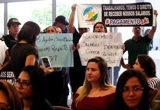 Você é contra ou a favor das manifestações dos servidores estaduais por salários atrasados? (Foto: Priscilla Torres/Folha BV)